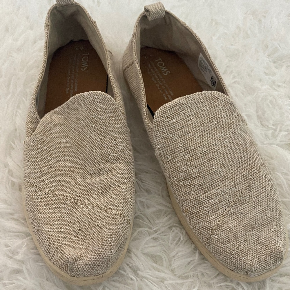 Toms classic Tan with sparkle loafers